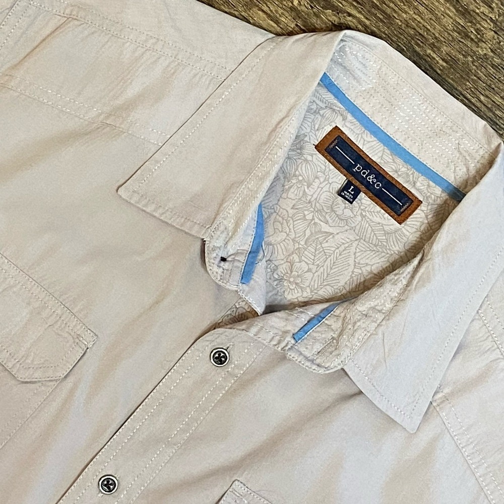PD&C Tan Button Front Shirt Large Shirt Shirt‎ Sleeves Utility Pocket Workwear
